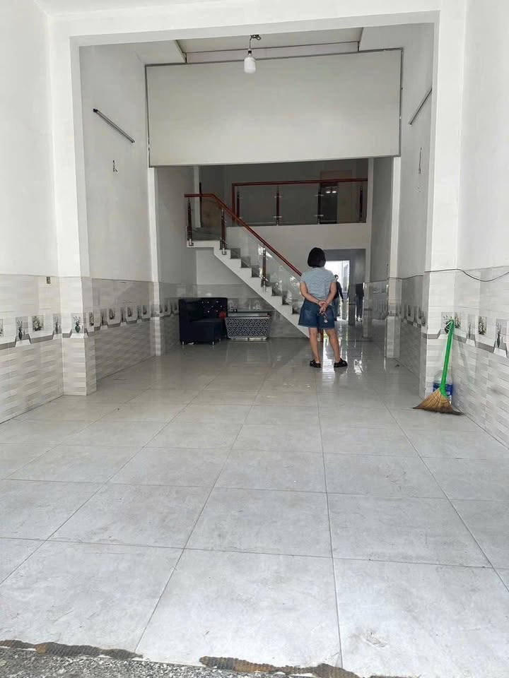 Cho thuê nhà mặt tiền Trần Thị Cờ, Q12 - Diện tích 80m², giá 12 triệu/tháng - Cơ hội kinh doanh tuyệt vời!