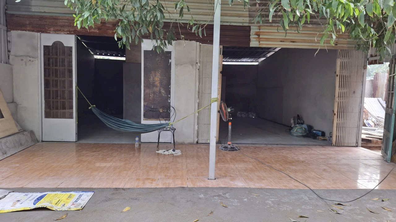 Nhà cấp 4 mặt tiền đường nhựa Tân Nhựt 128m² giá 1.2 tỷ - Chính chủ bán gấp!