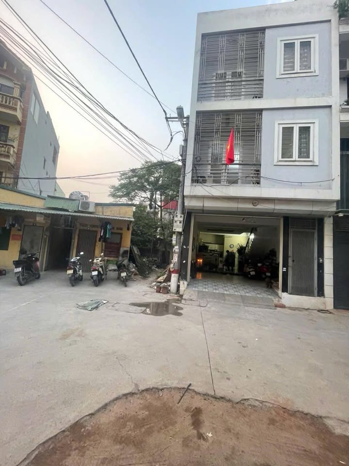 Nhà nguyên căn cho thuê đường Đại Đồng 66m² - Phù hợp cho gia đình và kinh doanh