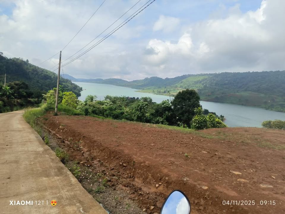 Đất nền Bảo Lộc 4000m² giá 5.4 tỷ - Vị trí đẹp gần hồ Đảo Ngọc!