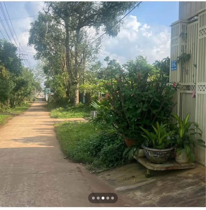 Đất thổ cư mặt đường Ký Con, Pleiku 180m² - Giá tốt 1.2 tỷ