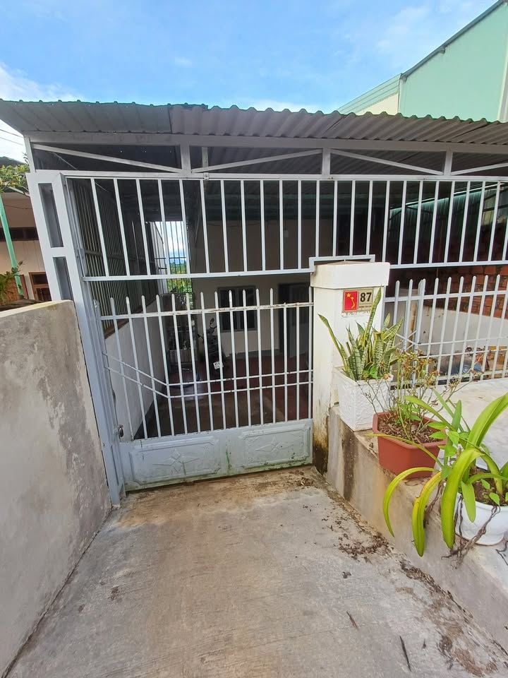 Nhà cấp 4 mặt tiền Văn Cao, Trà Đa 176m² giá 1.15 tỷ - Cơ hội đầu tư tuyệt vời!