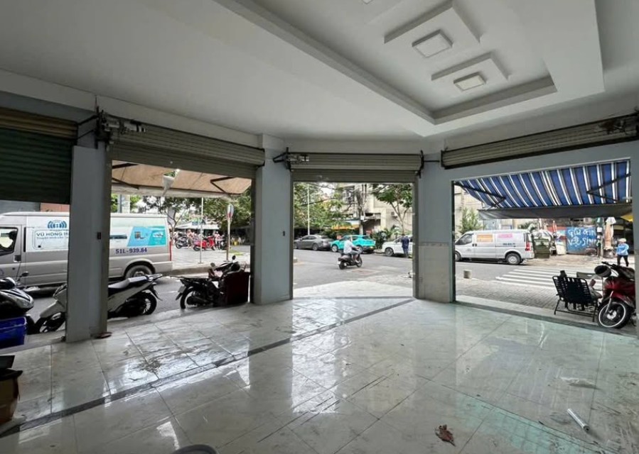 Cho thuê mặt bằng kinh doanh 105m² tại chung cư Nguyễn Kim, quận 10 - Tiềm năng lớn cho các ngành nghề!