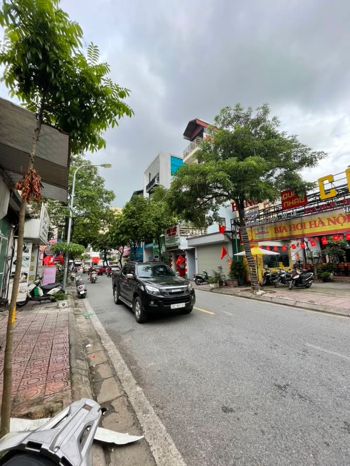 FrontHouse Hoàng Thế Thiện 102m² giá 2 tỷ - Kinh doanh sầm uất, tiềm năng tăng giá cao!