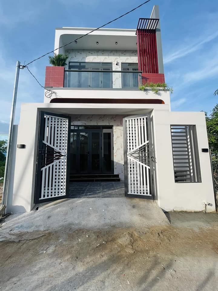 Nhà 2 Tầng Đẹp Long Lanh Tại Diên An, Diên Khánh 64m² giá 1.85 tỷ - Cách biển Nha Trang chỉ 7km!