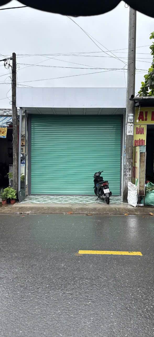FrontHouse Hóc Môn 104m² giá 7.5 tỷ - Mặt tiền sầm uất, giao thông thuận lợi!