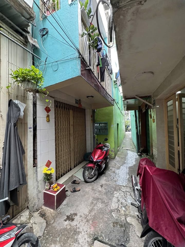 Nhà riêng Hẻm 995 Hồng Bàng Quận 6 17.8m² giá 1.5 tỷ - Cơ hội cải tạo tuyệt vời!