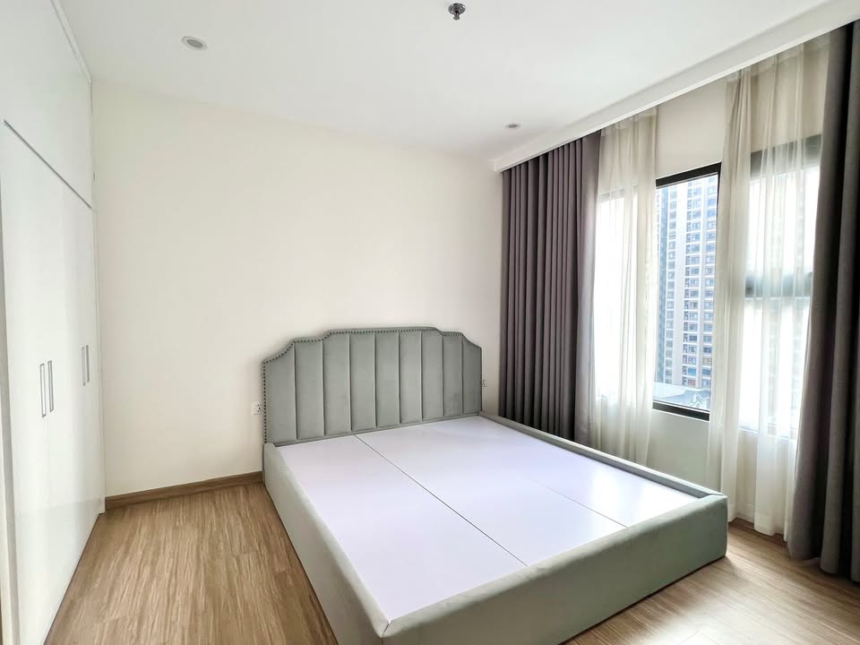 Căn hộ chung cư Xuân Phương Quốc Hội 156m² giá 14 triệu - Không nội thất, vào ở ngay!