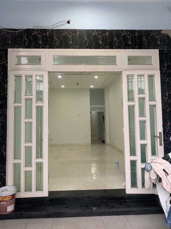 Cho thuê FrontHouse 354/24A Phan Văn Trị 90m² - Giá chỉ 19 triệu/tháng!