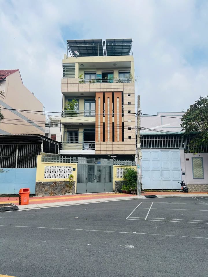 Nhà mặt tiền 46 Đường Số 270 Cao Lỗ 186m² giá 29.5 tỷ - Vị trí đắc địa, kinh doanh sầm uất!