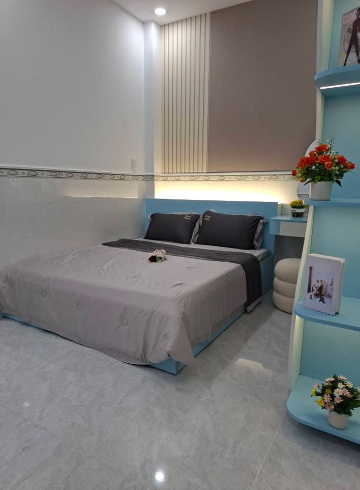 Nhà đẹp 3 tầng Thới An, Q12 - 4 phòng ngủ, giá 5.7 tỷ - Sẵn sàng sở hữu!