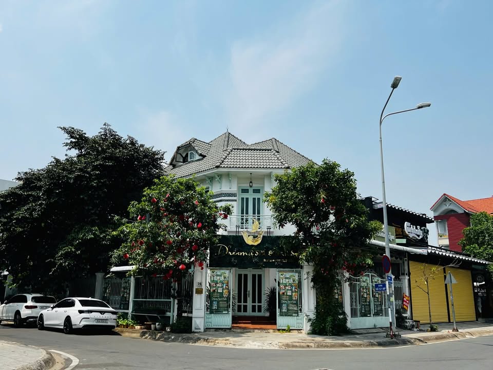 Biệt thự góc 2 mặt tiền An Phú 156.5m² giá 30 tỷ - Vị trí đẹp, sang trọng!