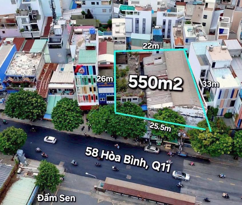 Bán nhà mặt tiền 58 Hòa Bình, Q.11 - Đối diện công viên Đầm Sen, diện tích 550m², giá tốt thương lượng!
