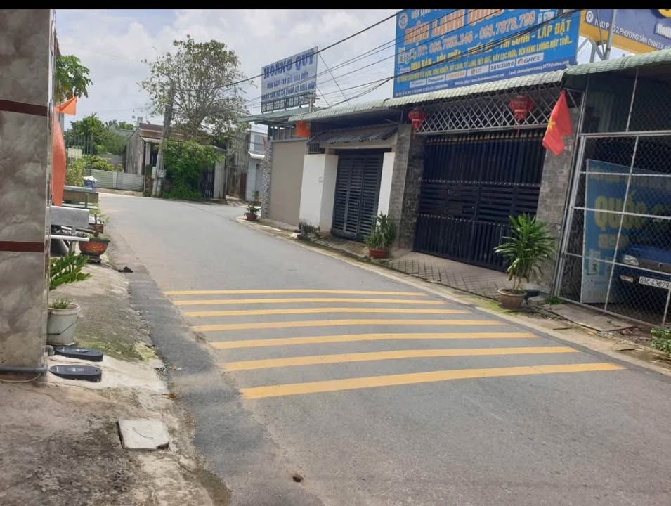 Đất nền khu phố 2, Tân Định, Bến Cát 100m² giá 1.2 tỷ - Đầu tư sinh lời tốt!