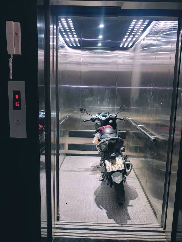 Phòng cho thuê tầng trệt có gác tại Dĩ An - 20m² giá chỉ 2.2 triệu/tháng!