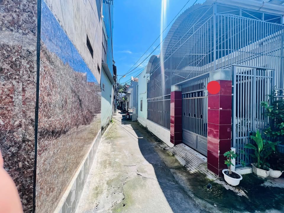 Nhà riêng Đường Phương Sài Nha Trang 77.3m² - Ô tô vào tận nhà, giá chỉ 4 tỷ!