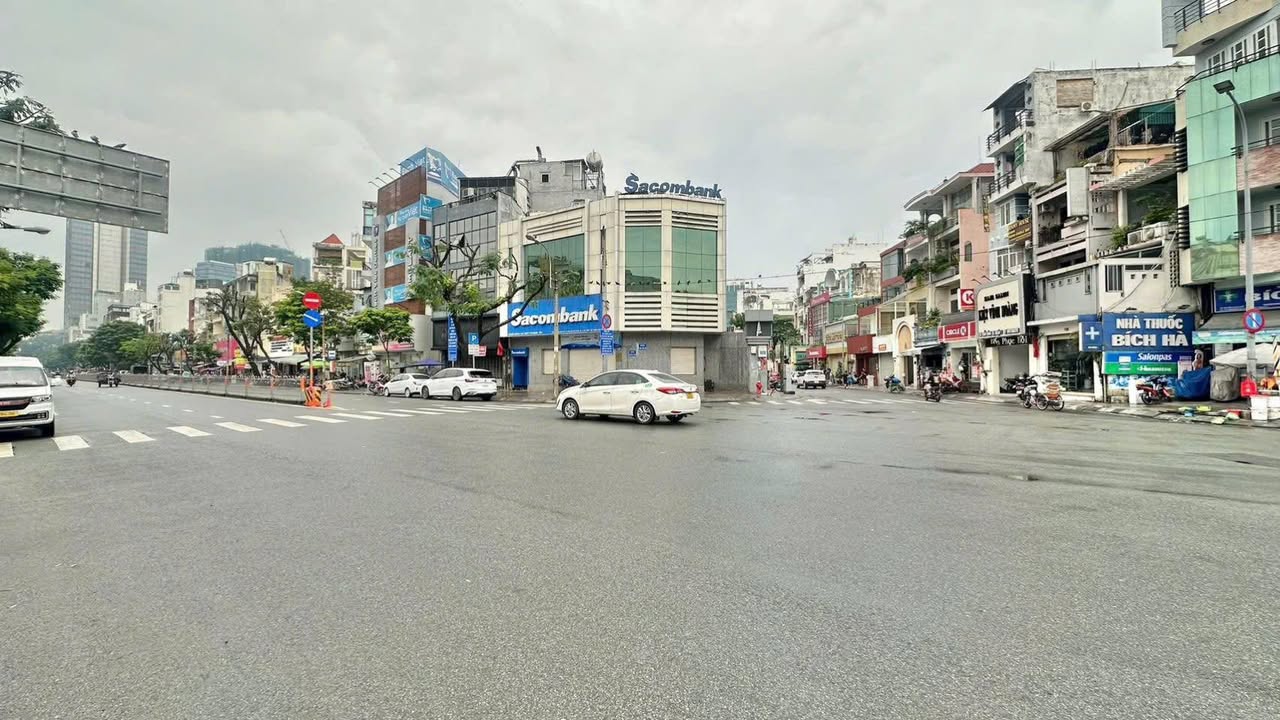 Nhà mặt tiền Trần Đình Xu, Q.1, 70m² giá 83 tỷ - Đầu tư cực hiếm có!