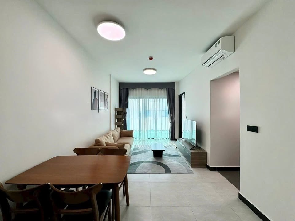 Căn hộ DELASOL quận 4 84m² giá 23 triệu - View thoáng mát, đầy đủ tiện nghi!