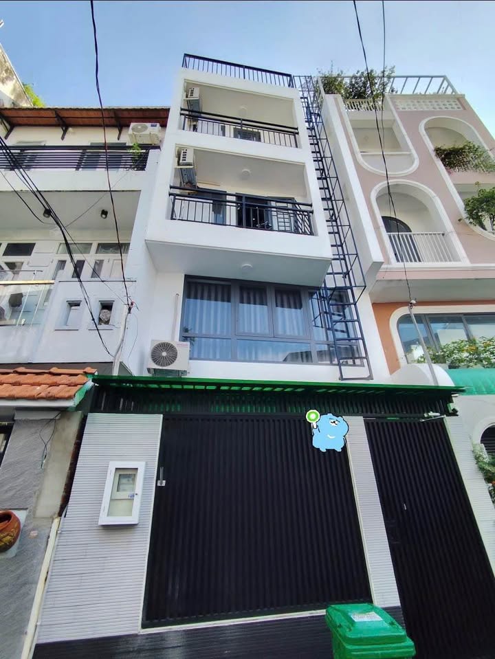 Căn hộ dịch vụ đường Dương Quảng Hàm, Gò Vấp 57.2m² giá 9.7 tỷ - Dòng tiền ổn định!