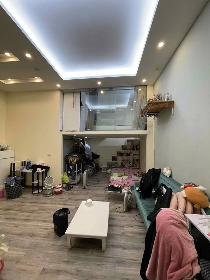 Căn hộ CC Mini Mai Dịch 50m² giá 1.98 tỷ - Sổ đỏ chính chủ, thiết kế tiện nghi!