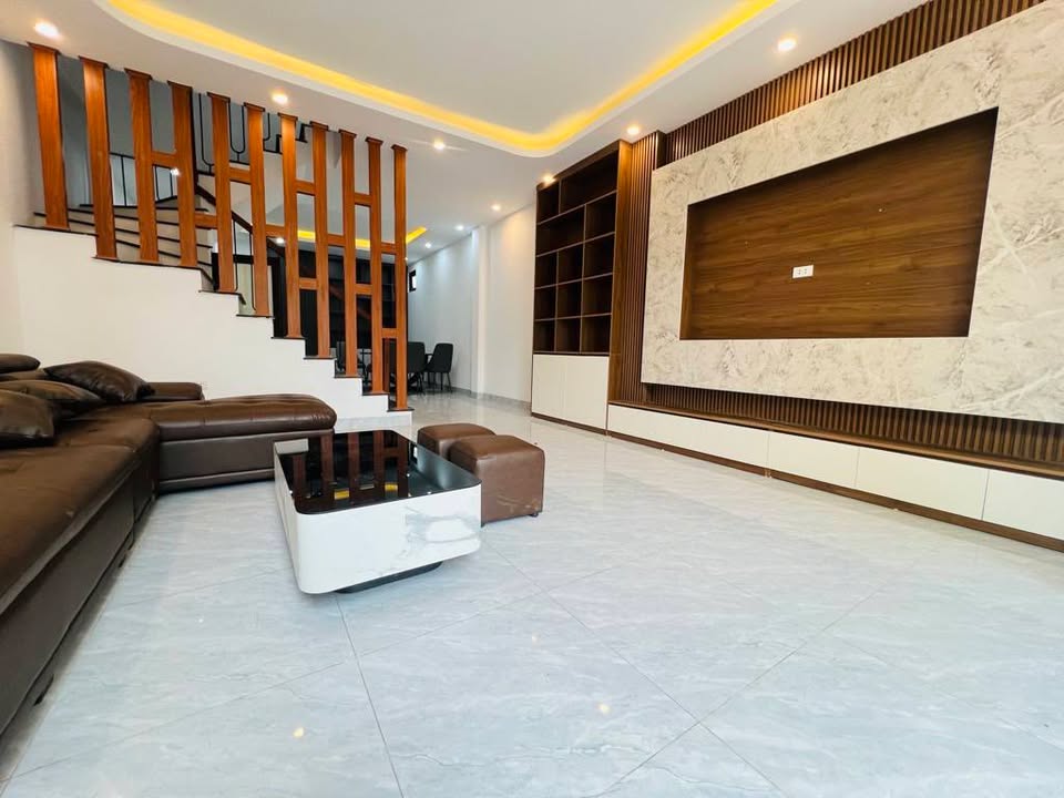 Nhà riêng Vĩnh Quỳnh Thanh Trì 64m² giá 5 tỷ - Sổ đỏ chính chủ, giao dịch ngay!