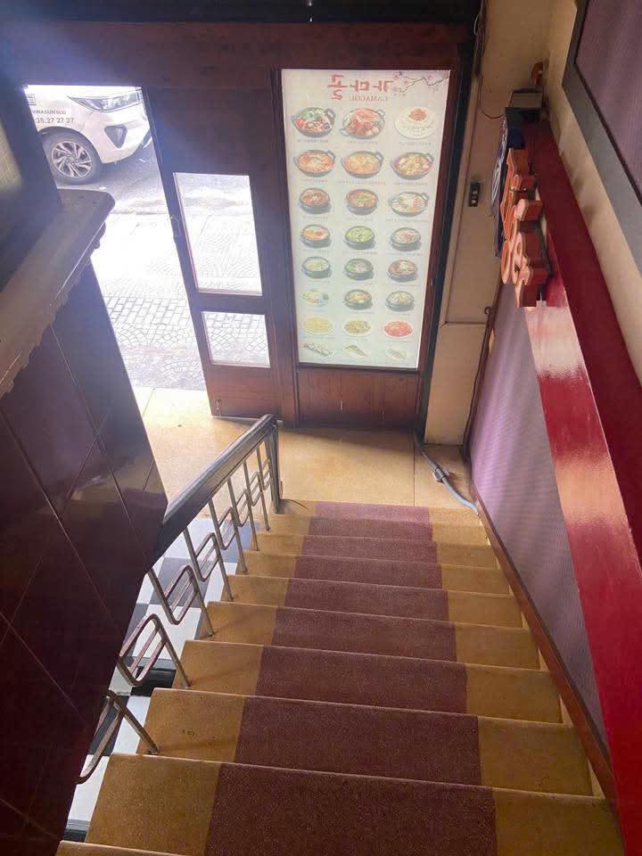 Cho thuê nhà mặt tiền Thái Văn Lung Quận 1, 64m² - Vị trí đắc địa tại khu phố Nhật