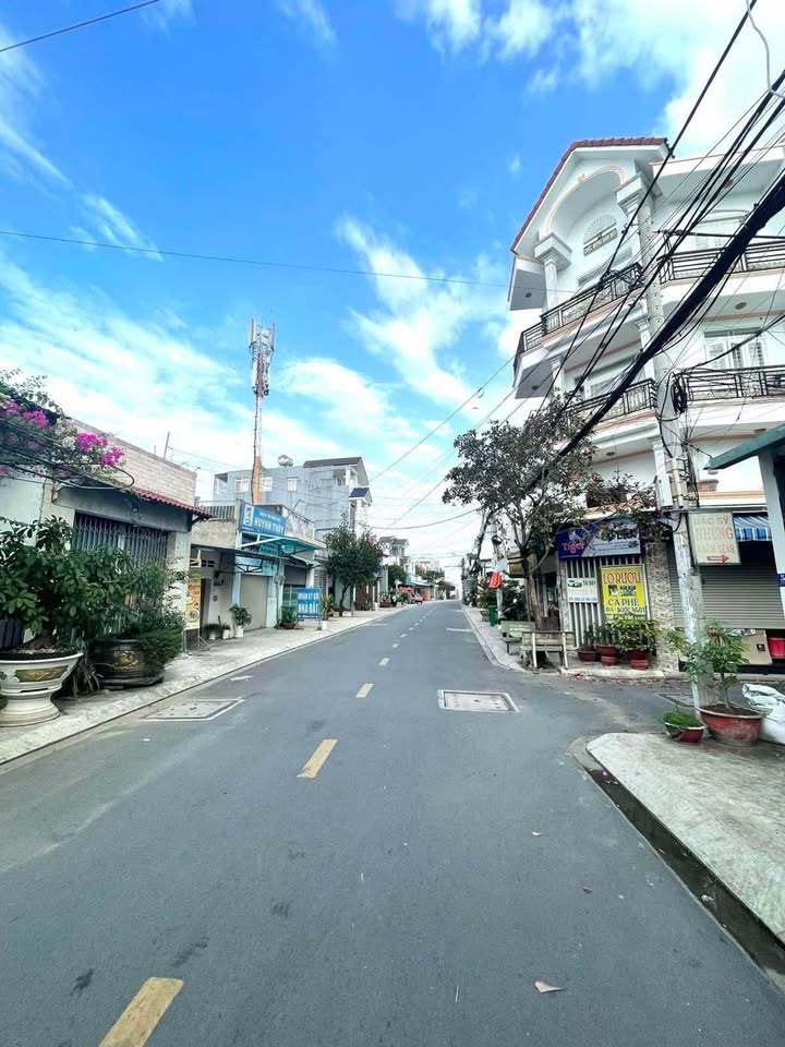 Cho thuê nhà mặt tiền 50 Thới An 15, Quận 12 - Giá 6.5 triệu/tháng, dọn vào ở ngay!