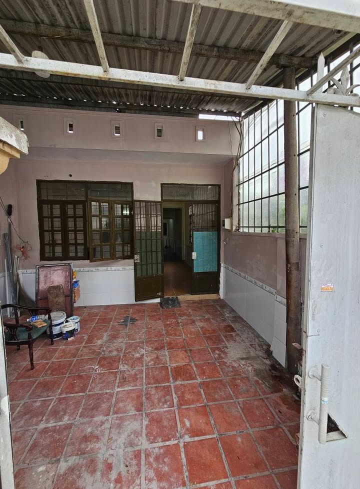 Nhà nguyên căn tại xã Bà Điểm, Hóc Môn 100m² giá 6 triệu - Phù hợp cho gia đình và kinh doanh!