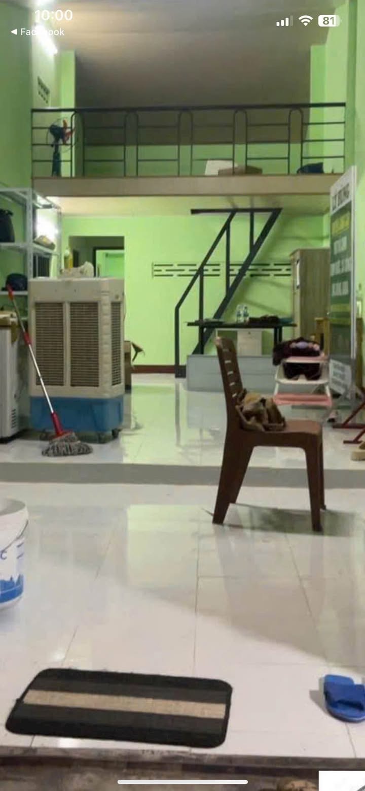 Nhà mặt tiền đường Nguyễn Chích Nha Trang 68m² giá 5.5 triệu - Phù hợp làm văn phòng hoặc tiệm tóc!