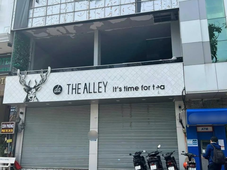 Nhà mặt tiền Hoàng Diệu, Quận 4 - Diện tích 225m², Cho thuê giá thương lượng!