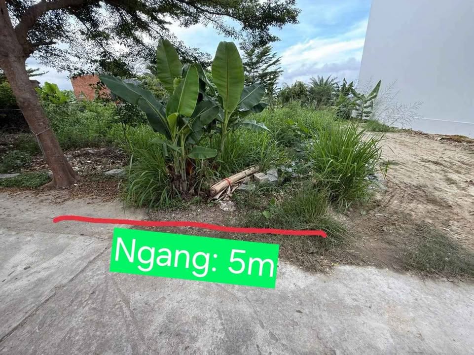 Lô đất Vĩnh Thạnh Nha Trang 99m² giá 2.099 tỷ - Đường xe tải 5m, gần chợ và trường học!