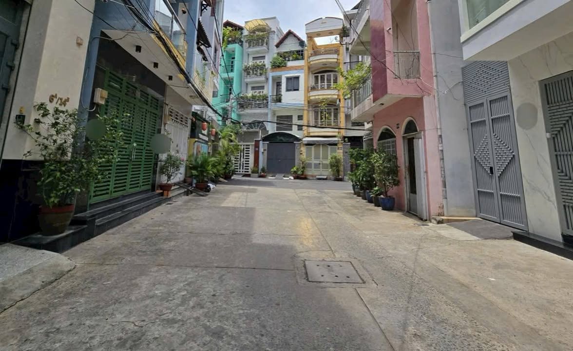 Nhà phố Nguyễn Trãi, Quận 1, 78m² giá 18 tỷ - Đầu tư sinh lời ngay!