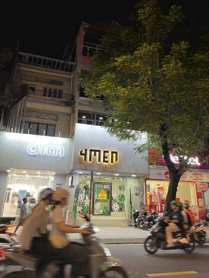 Nhà Mặt Tiền Lê Văn Sỹ, Quận 3, 83m² giá 30 tỷ - Vị trí đắc địa, đầu tư sinh lời!