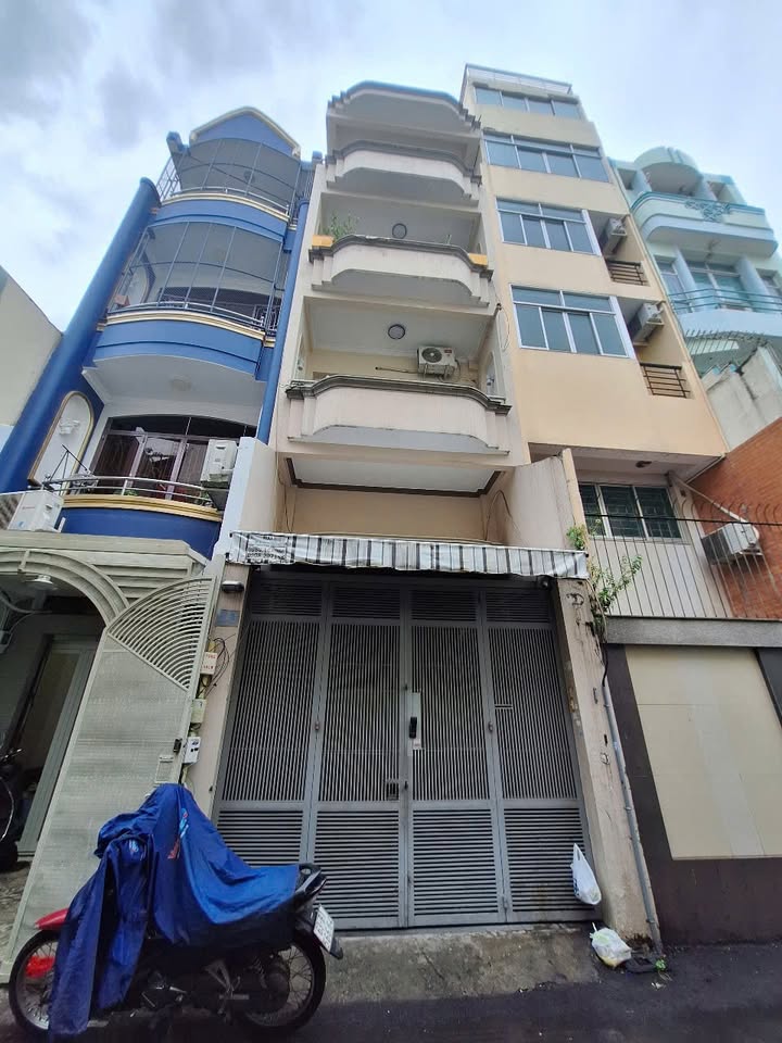 Nhà CHDV Nguyễn Trãi, Quận 1, 60m² giá 16.5 tỷ - Đầu tư sinh lời ngay!