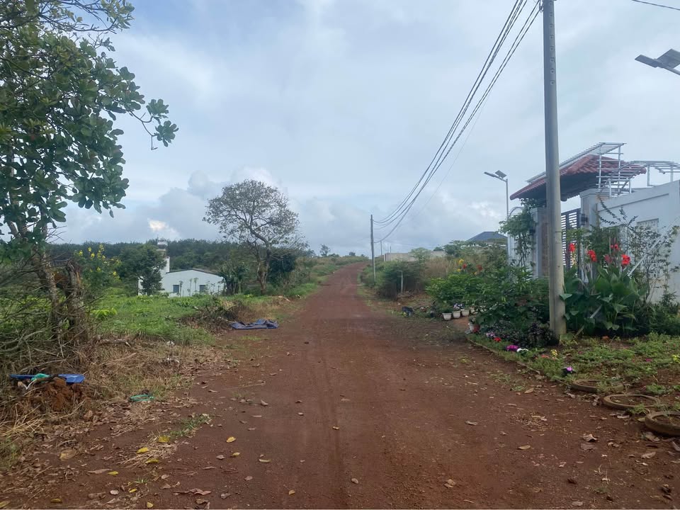 Đất thổ cư Kiến Đức 456m² giá 980 triệu - Thương lượng ngay!