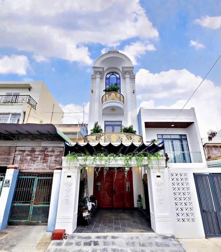 Nhà mặt tiền Tân Hiệp, Biên Hòa 67m² giá 5.29 tỷ - Thiết kế Châu Âu sang trọng!