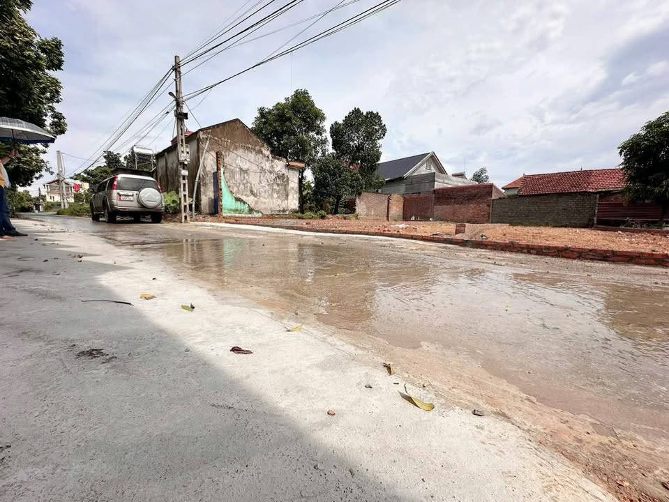 Đất thổ cư Kim Anh, Sóc Sơn 150m² - Đường ô tô tránh nhau, giá thỏa thuận!