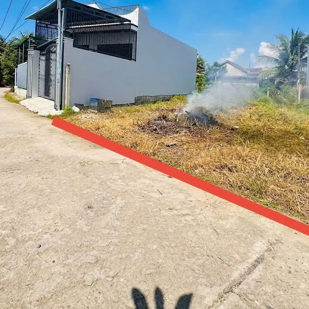 Bán đất đường Bà Tô Diên Điền 100m² giá 1 tỷ - Sổ đỏ chính chủ, tiện ích đầy đủ!