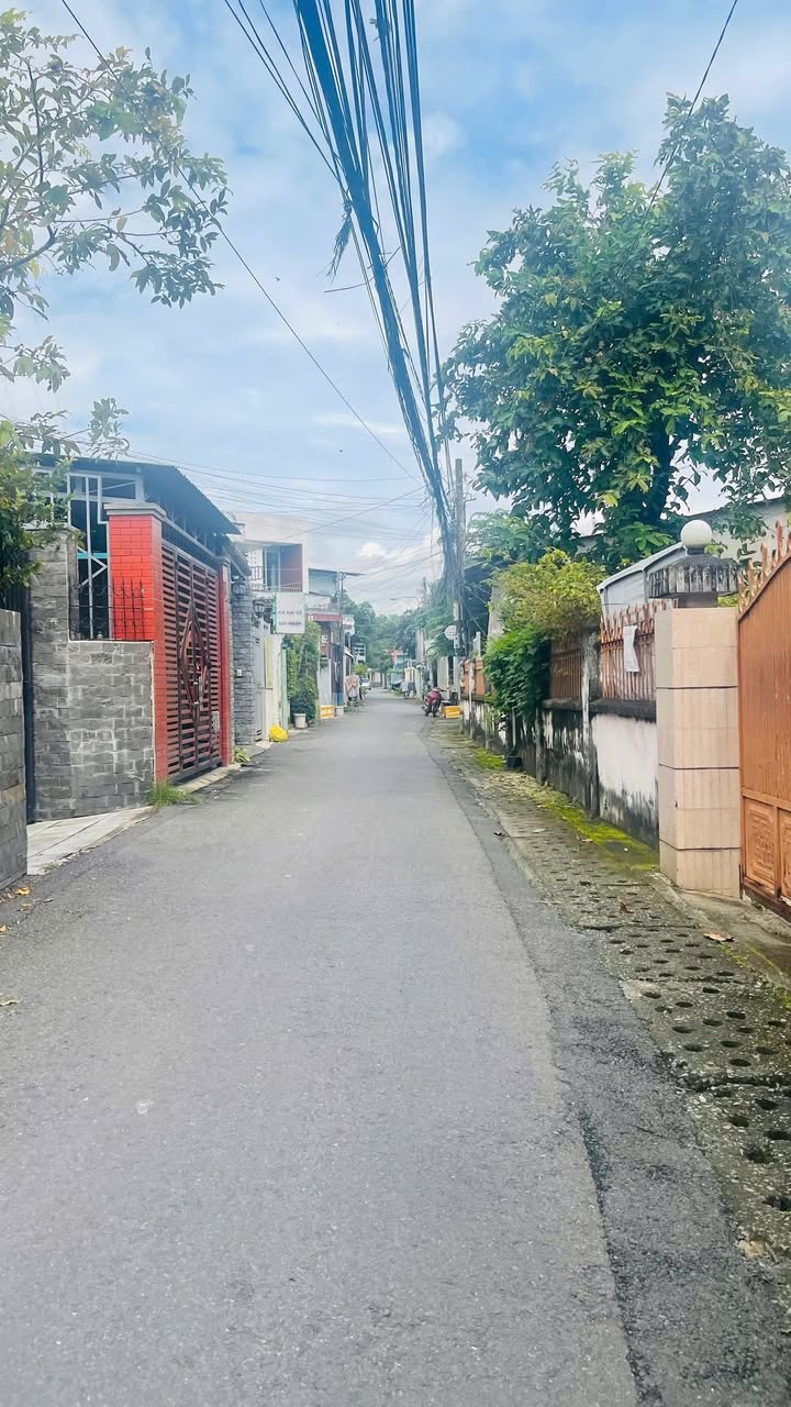 Đất nền Phú Lợi, Thủ Dầu Một, 387m² - Sổ đỏ chính chủ, thổ cư 300m²!