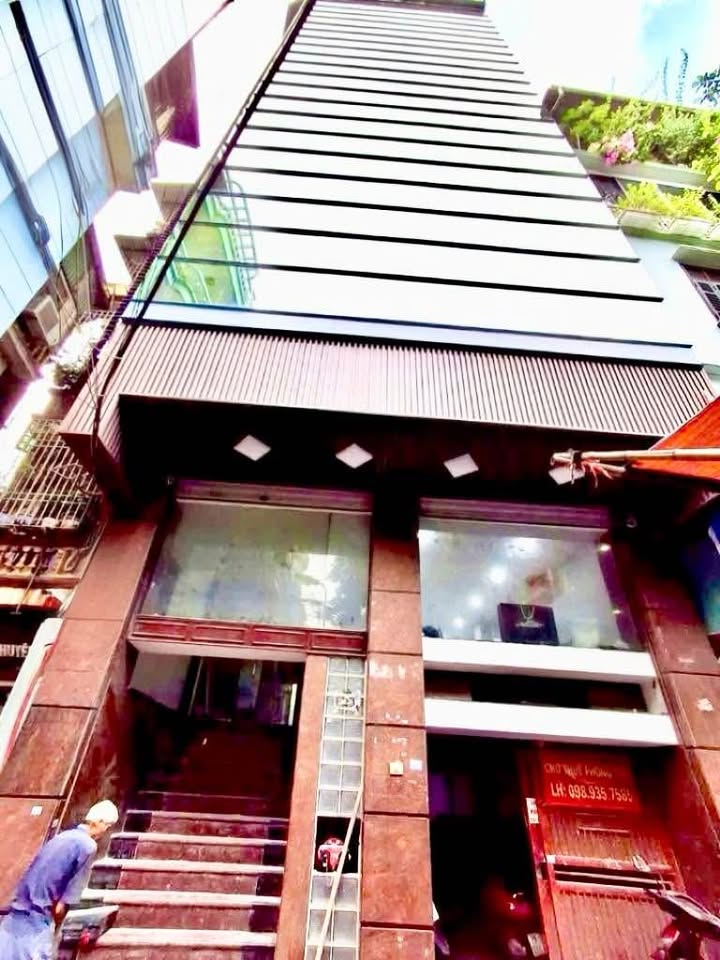 Căn hộ CCMN 10 tầng Thái Hà 125m² giá 50 tỷ - Dòng tiền 300 triệu/tháng!