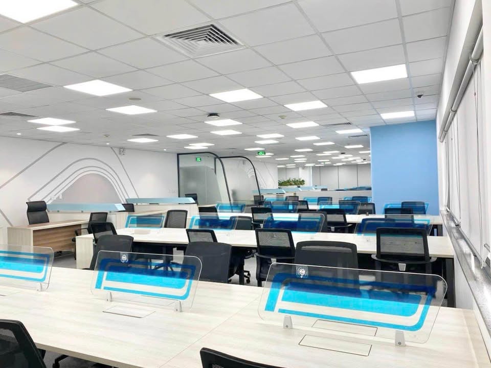 Văn phòng cho thuê tại Mễ Trì - Keang Nam 335m² giá 70.35 triệu - Sảnh lễ tân chuyên nghiệp!