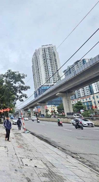 FrontHouse mặt phố Nguyễn Trãi, quận Thanh Xuân 28m² giá 14.4 tỷ - Kinh doanh đỉnh cao!