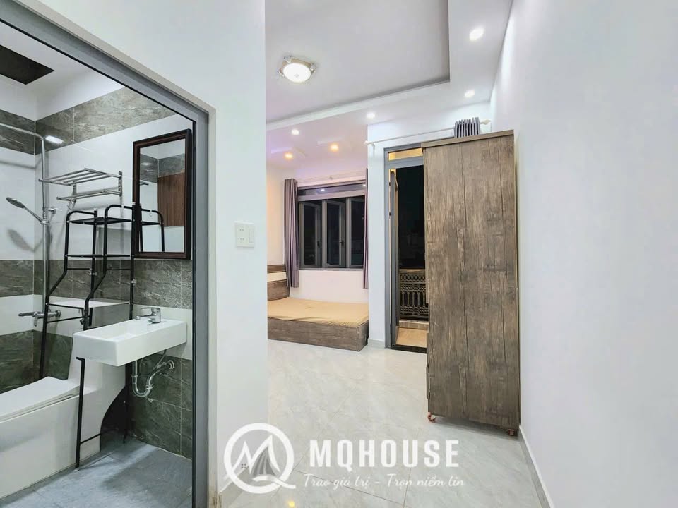 Chính chủ cho thuê CHDV Quoách Hữu Nghiêm, Tân Phú - Full nội thất, ban công thoáng mát!