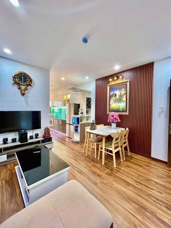 Căn hộ chung cư Nam Ngân Quy Nhơn 62m² giá 6 triệu - Nội thất sang trọng!