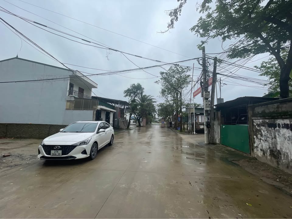 Đất Nghi Kim Vinh 90m² giá 3.2 tỷ - Đường rộng 10m thông thoáng!