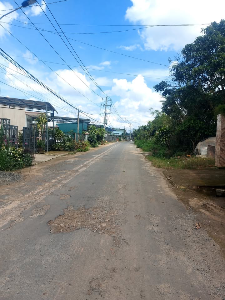 Đất nền trung tâm xã Đinh Văn, Lâm Hà 215m² giá 1.35 tỷ - Tiềm năng đầu tư lớn!