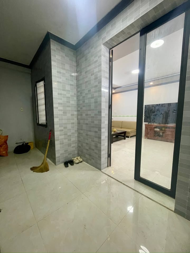 Nhà riêng Phú Hữu, Nhơn Trạch 70m² giá 1.2 tỷ - Ô tô vào tận cửa!