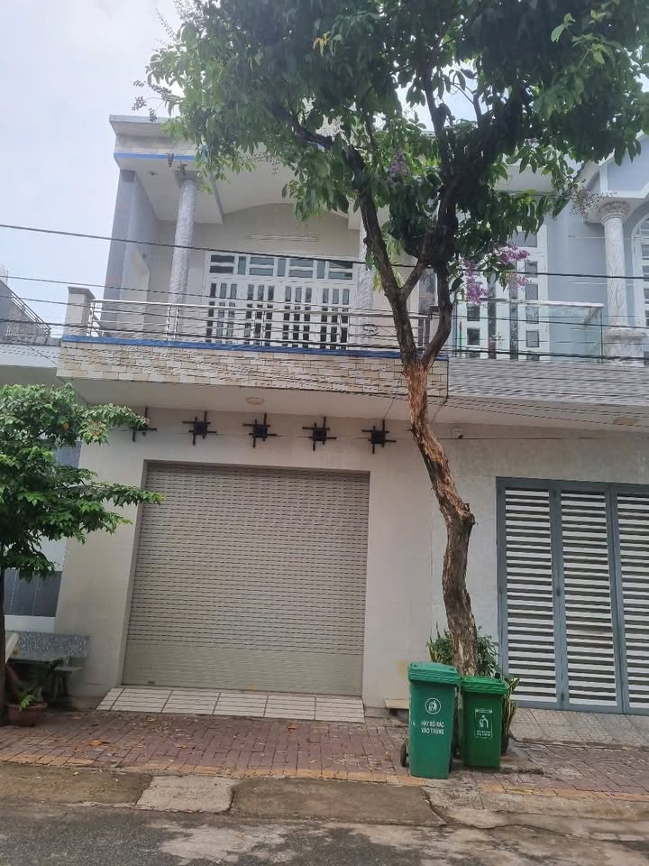 Nhà phố Phước Lập, Phú Mỹ 100m² giá 3 tỷ - Ô tô vào tận nhà!