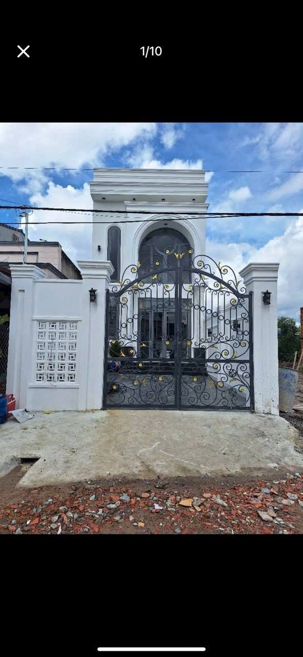 Nhà gác lửng Hòa Thành 120m² giá 2.5 tỷ - Sẵn sàng vào ở ngay!