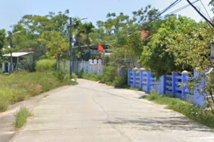 Đất tặng nhà cấp 4 gác lửng tại Hoà Xuân Đà Nẵng 240m² - Giá bán gấp chỉ 3 tỷ!